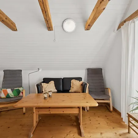 Cozy With A View Of The North Sea Villaer