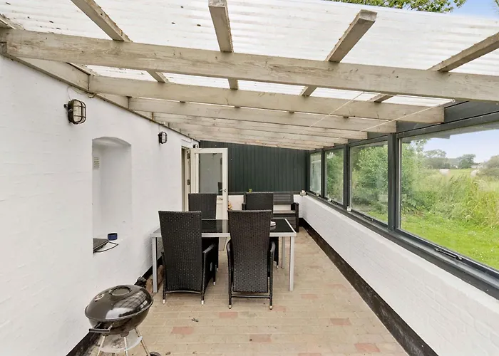 Cozy With A View Of The North Sea Villa *