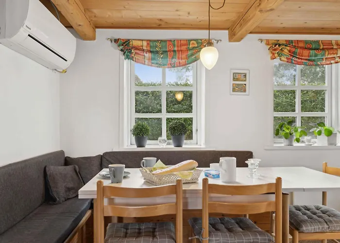 Cozy With A View Of The North Sea